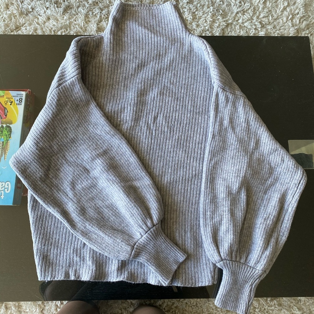 Turtle neck sweater